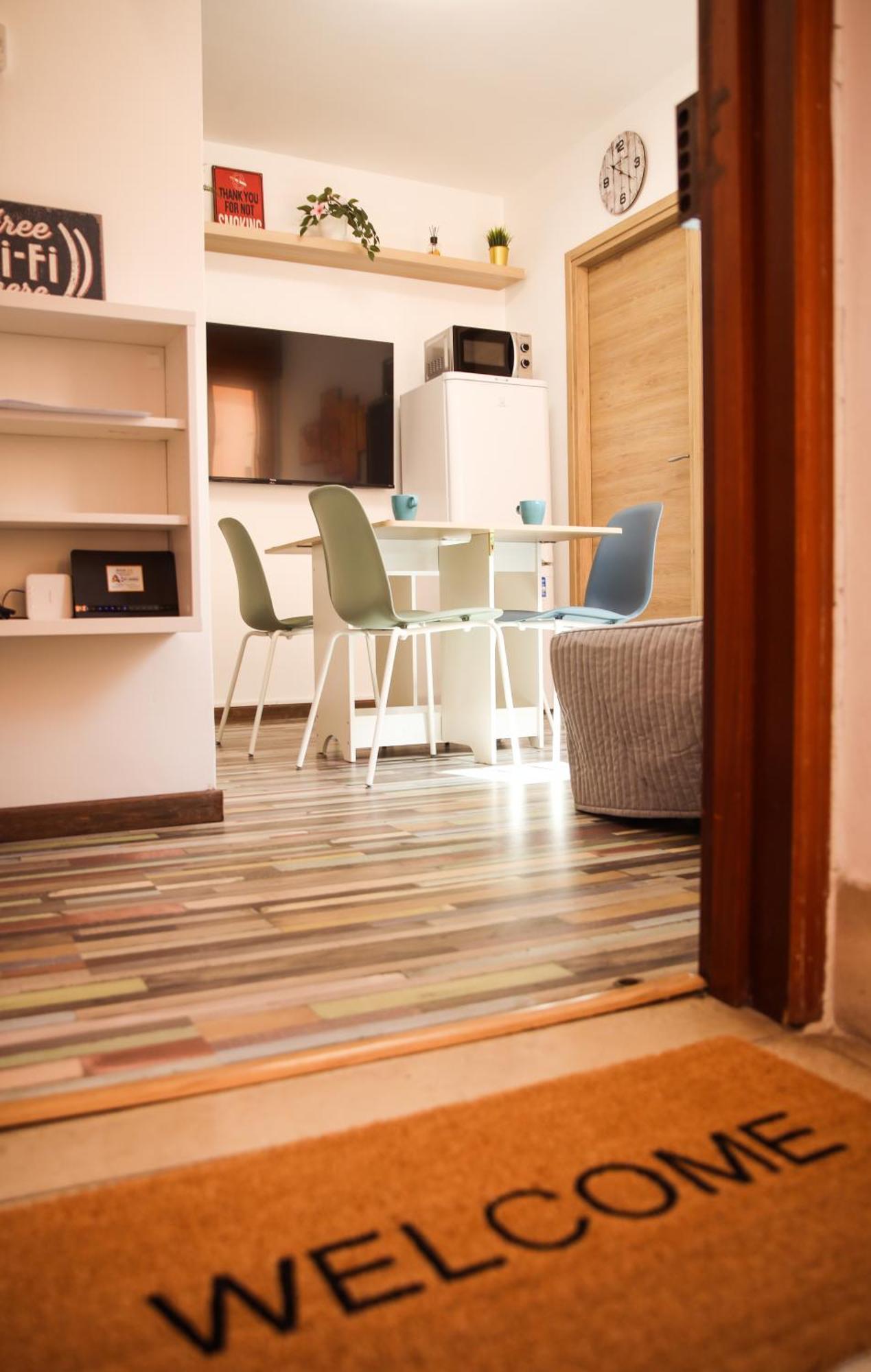 Free Parking & Wi-Fi 5 Min To Hospital Cisanello Apartment Pisa Exterior photo